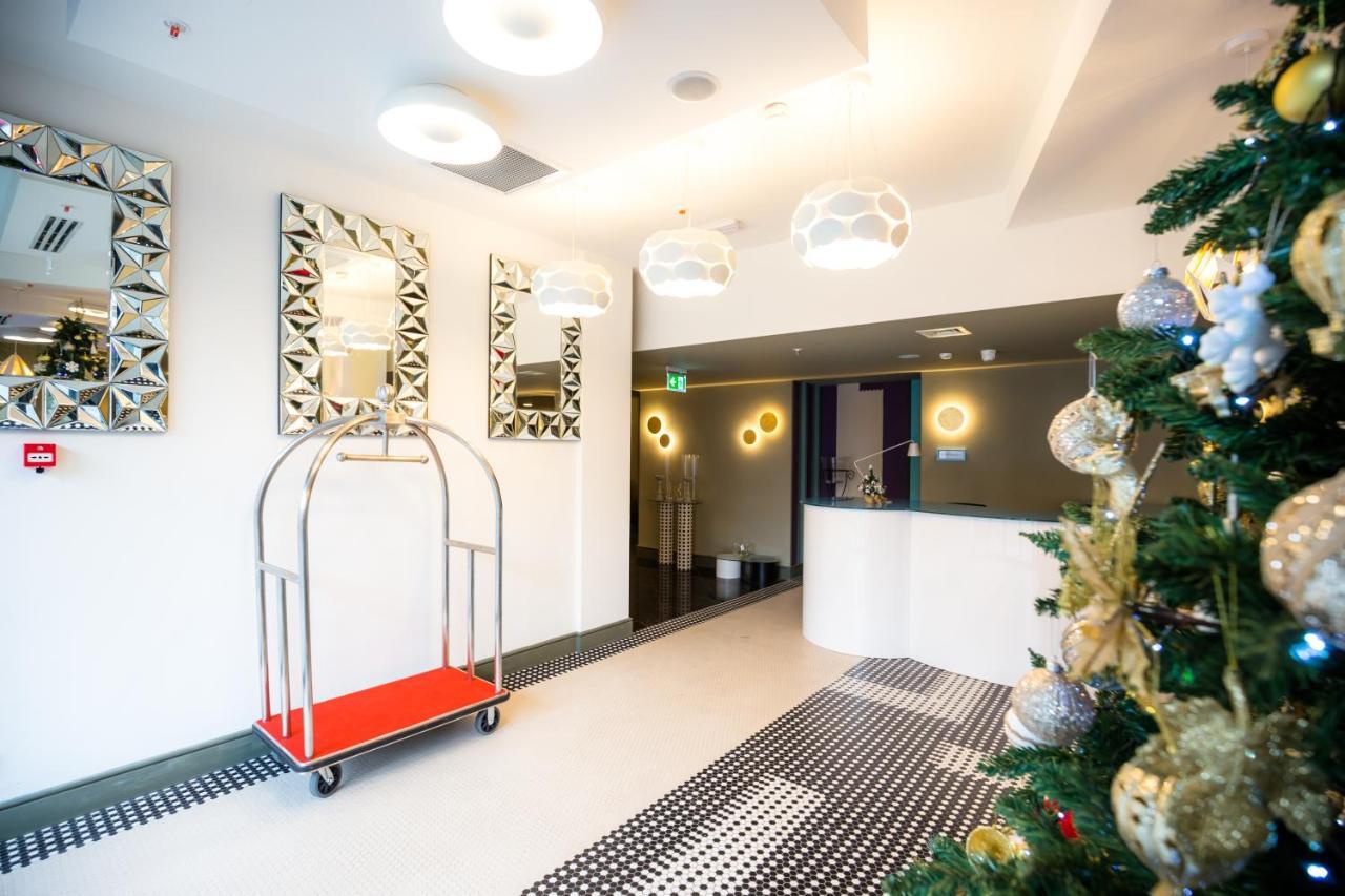 Brosse Garden Hotel Tbilisi Eksteriør billede