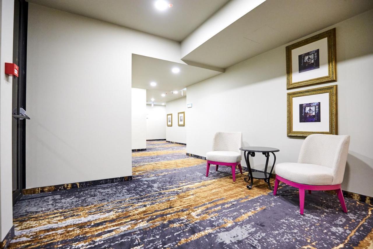 Brosse Garden Hotel Tbilisi Eksteriør billede