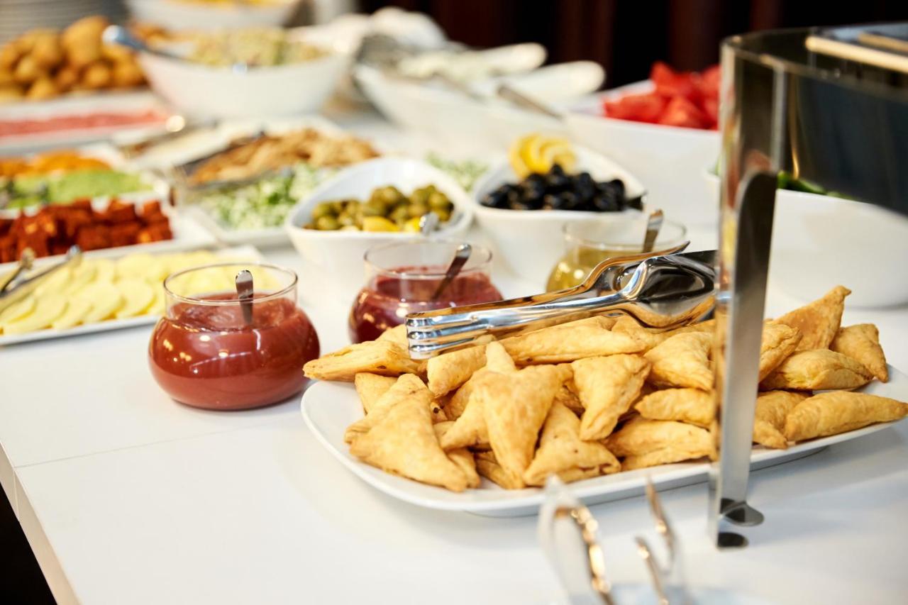 Brosse Garden Hotel Tbilisi Eksteriør billede